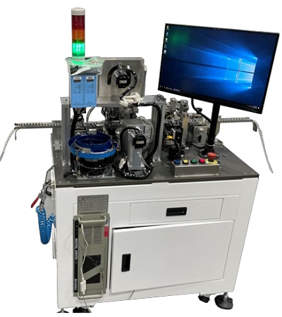 Automotive RF Connector Assembly